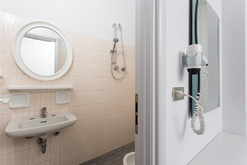 Hotel Europa Milano Marittima Szoba fotó