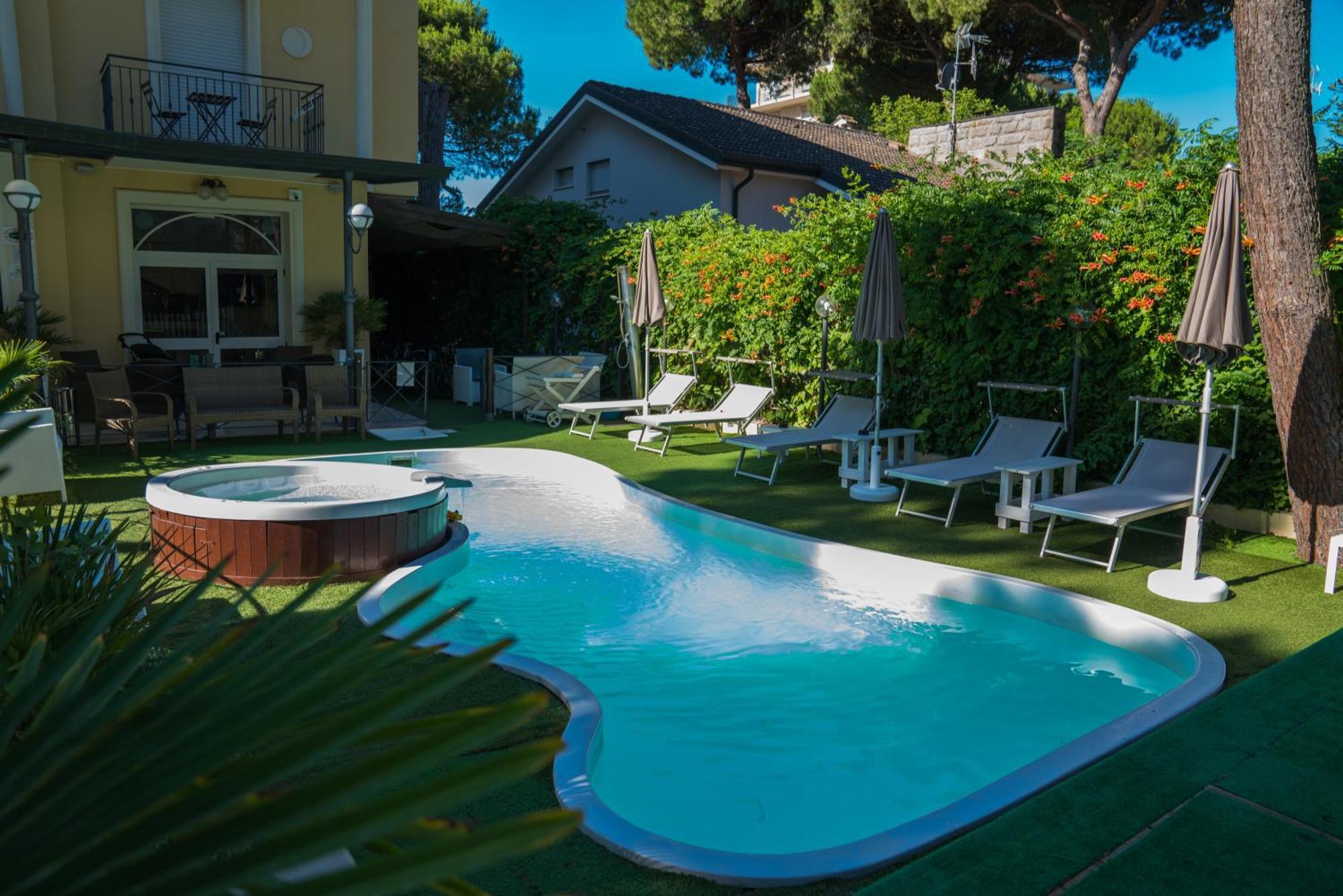 Hotel Europa Milano Marittima Kültér fotó