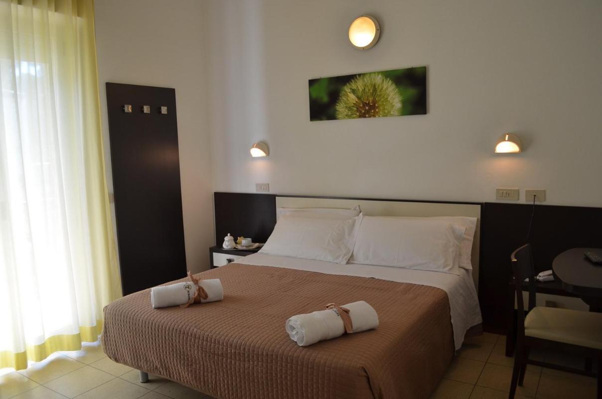 Hotel Europa Milano Marittima Szoba fotó